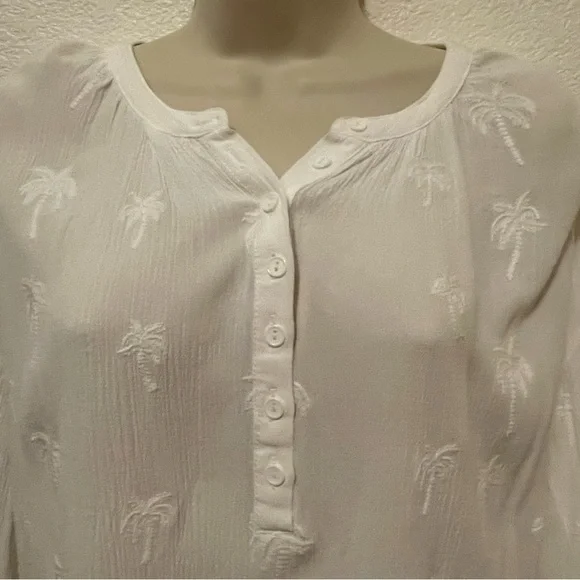 Z Supply White Button Up Blouse Top Embroidered Palm Trees Size Small - Picture 3 of 10